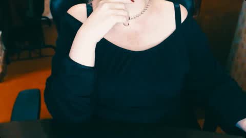 Snapshot of charlottextasty chatting on December 19, 2024, 3:30 pm CharlotteXTasty online show from December 19, 2024, 3:30 pm