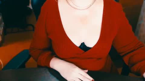 Snapshot of charlottextasty chatting on December 26, 2024, 12:27 pm CharlotteXTasty online show from December 26, 2024, 12:27 pm