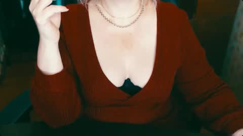 Snapshot of charlottextasty chatting on January 16, 2025, 10:21 am CharlotteXTasty online show from January 16, 2025, 10:21 am