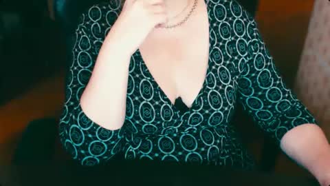 Snapshot of charlottextasty chatting on February 10, 2025, 10:42 am CharlotteXTasty online show from February 10, 2025, 10:42 am