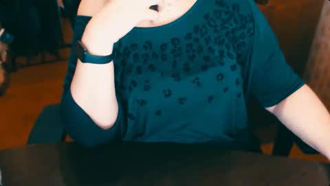 Snapshot of charlottextasty chatting on November 24, 2025, 11:21 am CharlotteXTasty online show from November 24, 2025, 11:21 am