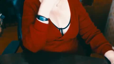 Snapshot of charlottextasty chatting on November 25, 2025, 12:27 pm CharlotteXTasty online show from November 25, 2025, 12:27 pm