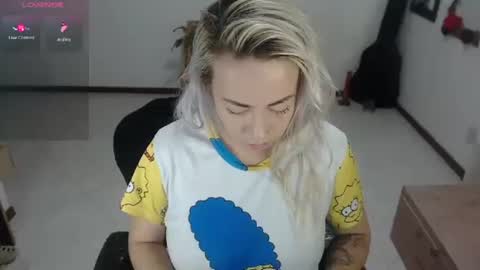 Snapshot of charlottezoe1 chatting on December 13, 2024, 8:51 am charlottezoe online show from December 13, 2024, 8:51 am