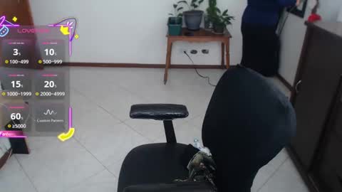 Snapshot of charlottezoe1 chatting on September 15, 2025, 4:29 pm charlottezoe online show from September 15, 2025, 4:29 pm