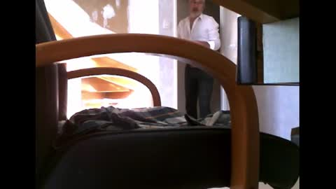 charly052 online show from February 18, 2025, 9:32 am