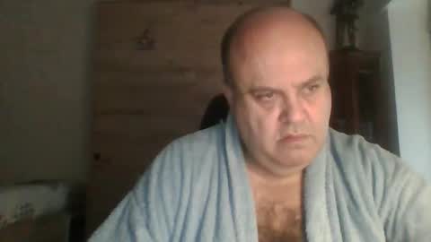 charly online show from December 19, 2025, 9:05 am