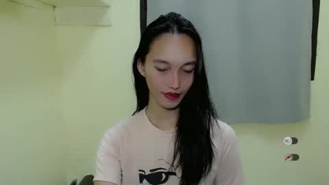 Snapshot of charm_fuckdoll8 chatting on February 25, 2025, 5:04 pm charm_fuckdoll8 online show from February 25, 2025, 5:04 pm