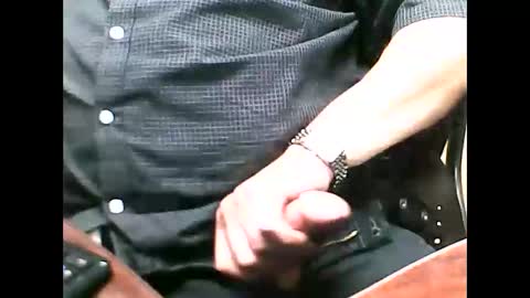 Snapshot of charmeur2672 chatting on October 8, 2025, 10:24 am charmeur2672 online show from October 8, 2025, 10:24 am