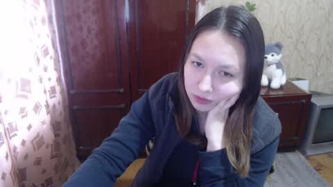 Snapshot of charming_ass chatting on December 16, 2024, 9:03 am Maria and Maik online show from December 16, 2024, 9:03 am