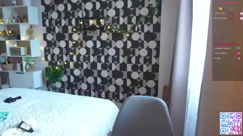 my fansly Charming daisy              My Wishlist  for new toys     online show from February 4, 2026, 9:26 am