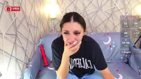 Snapshot of charming_lia chatting on November 2, 2025, 5:15 pm CharmingLIA online show from November 2, 2025, 5:15 pm