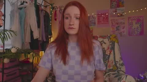 Lissa online show from November 28, 2025, 11:02 am