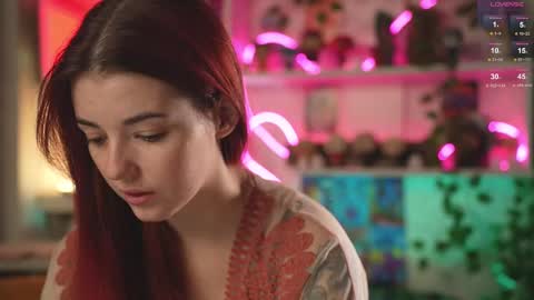 Snapshot of charmings_054 chatting on February 23, 2025, 5:18 pm Belle and Miley online show from February 23, 2025, 5:18 pm