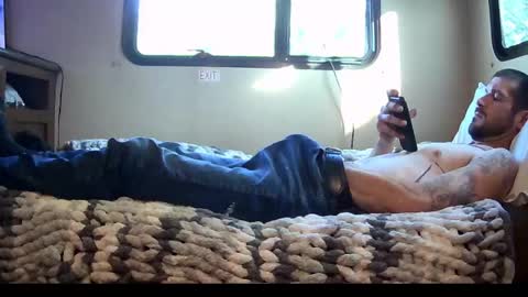 chaserandall1264 online show from April 19, 2026, 1:43 pm