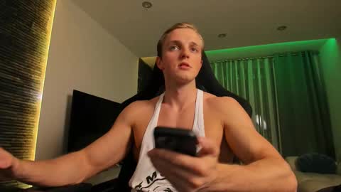 Chase Reed online show from November 3, 2025, 11:15 pm