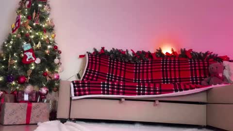 JASMINE   usually going live about 2 am UTC  online show from January 7, 2025, 5:12 am