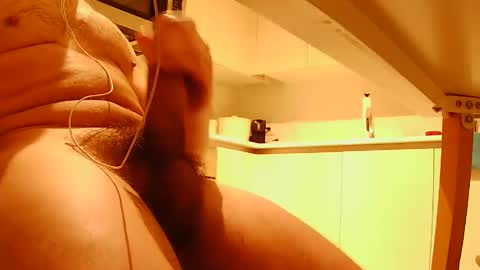 Snapshot of chat40 chatting on February 12, 2025, 12:27 am chat40 online show from February 12, 2025, 12:27 am