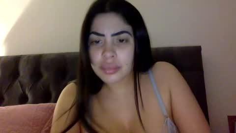 chatflordelcaos online show from July 17, 2026, 3:35 am