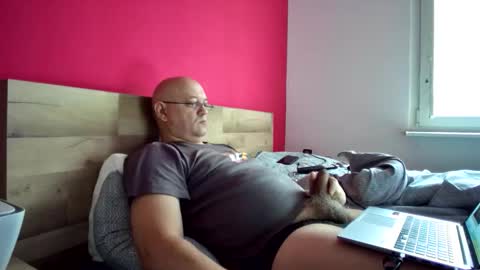 Egor Skornyakov online show from November 11, 2025, 6:35 am