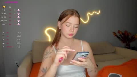 Em online show from September 26, 2025, 5:28 pm
