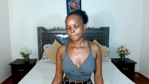 Snapshot of chayenie chatting on July 16, 2026, 6:19 am Cheyenne online show from July 16, 2026, 6:19 am