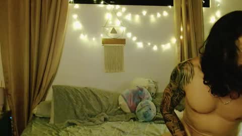 Cookie  Chay online show from March 27, 2026, 5:13 am