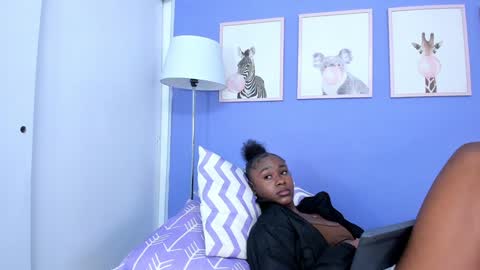 Snapshot of chaynascott chatting on December 21, 2024, 8:18 am Chayna online show from December 21, 2024, 8:18 am