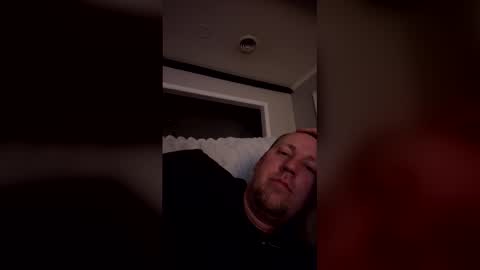 cheekclapper3000 online show from December 4, 2025, 4:22 am