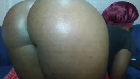 cheeky_charms online show from February 17, 2026, 8:44 am