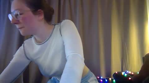 Snapshot of cheekynightowl chatting on March 29, 2026, 12:43 am CheekyNightOwl online show from March 29, 2026, 12:43 am