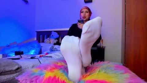 Snapshot of cheeryl chatting on February 14, 2025, 5:09 am Miss Cheeryl online show from February 14, 2025, 5:09 am