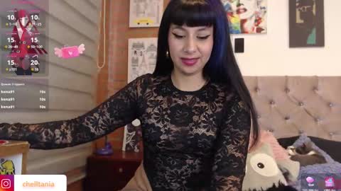 Tania  online show from November 6, 2025, 8:10 pm