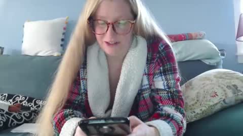 Chelsea online show from December 2, 2024, 5:37 pm