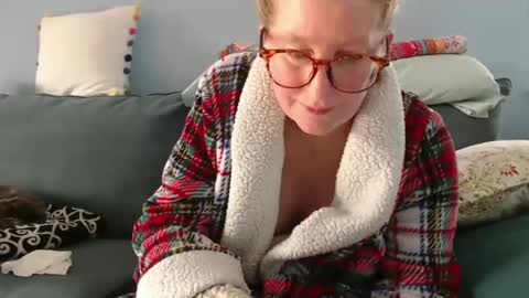 Chelsea online show from December 3, 2024, 6:38 pm