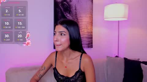 Chelsy online show from November 19, 2025, 3:50 am