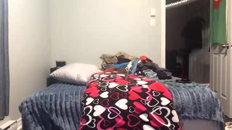 Snapshot of chenovich chatting on November 4, 2025, 9:30 am chenovich online show from November 4, 2025, 9:30 am