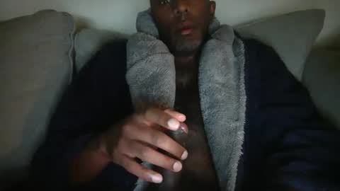 chenthu1979 online show from April 4, 2026, 11:40 am