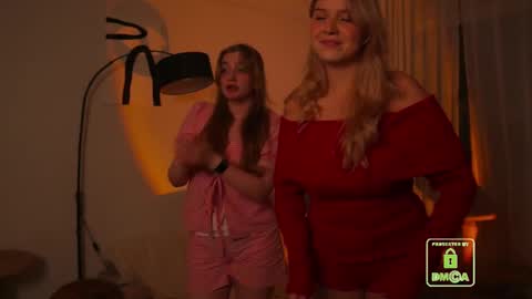 Ri online show from December 2, 2025, 5:08 pm