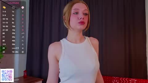 Snapshot of cherisebarcus chatting on May 16, 2026, 4:53 am Ellie online show from May 16, 2026, 4:53 am