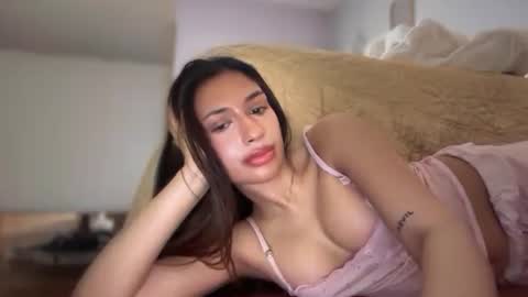Snapshot of cherliecarmen chatting on October 16, 2025, 2:23 am cherliecarmen online show from October 16, 2025, 2:23 am