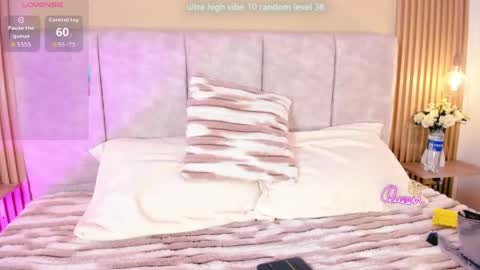 cherlyn_1 online show from April 13, 2026, 1:27 pm