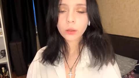 Snapshot of cherriezordan chatting on January 6, 2026, 6:28 am Eva online show from January 6, 2026, 6:28 am