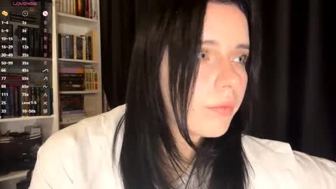 Snapshot of cherriezordan chatting on January 14, 2026, 6:57 pm Eva online show from January 14, 2026, 6:57 pm