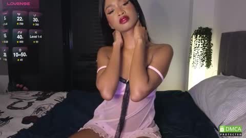 Snapshot of cherrrish_ chatting on January 23, 2025, 1:35 pm Kate online show from January 23, 2025, 1:35 pm