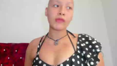 Cherry online show from October 18, 2025, 12:50 pm