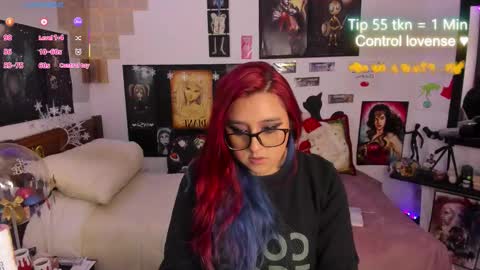 Snapshot of cherry_blushh chatting on December 22, 2025, 9:12 pm cherry_blushh online show from December 22, 2025, 9:12 pm