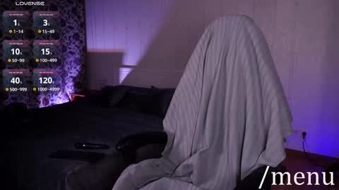 Snapshot of cherry_bombs chatting on February 25, 2025, 2:25 am Kate online show from February 25, 2025, 2:25 am