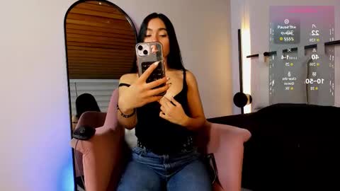 cherry_bunnyx online show from November 29, 2025, 3:31 am