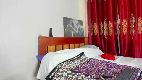 Snapshot of cherry_falls chatting on November 10, 2025, 8:35 am cherry_falls online show from November 10, 2025, 8:35 am