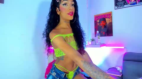 cherry_gate online show from October 5, 2025, 8:01 am